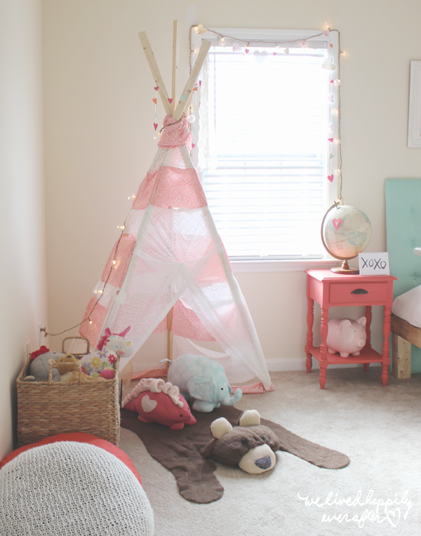 June's Valentine's Day Room & Printable Heart Banner | We Lived Happily ...
