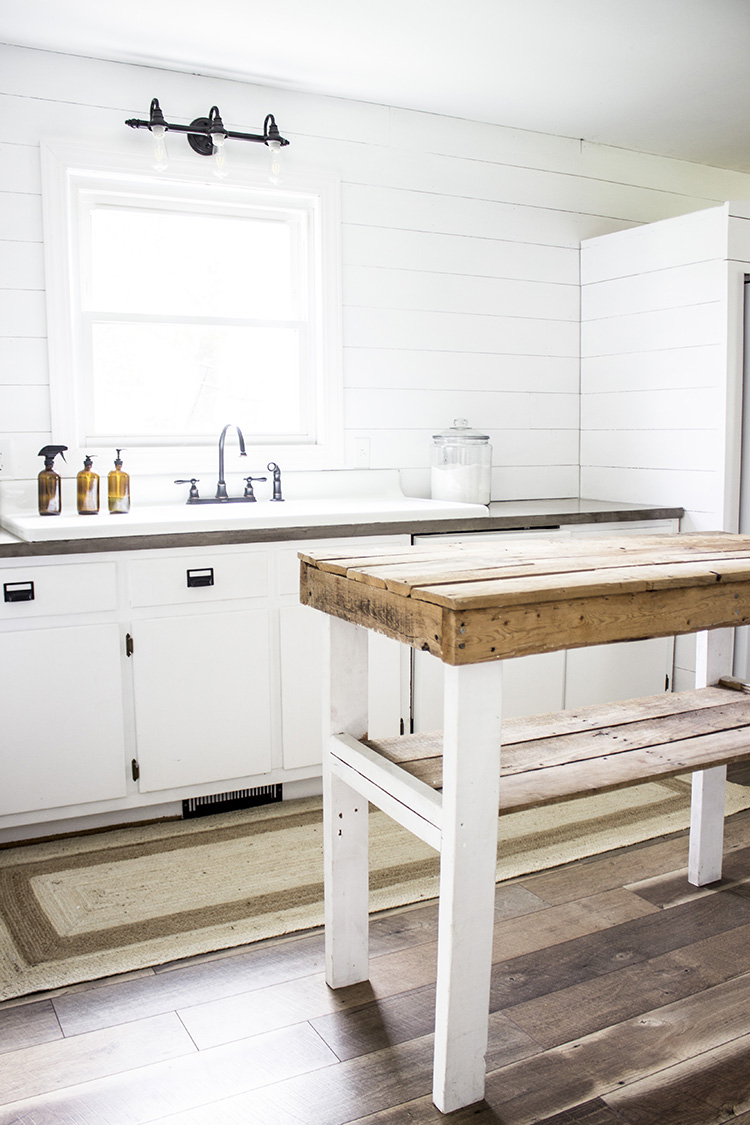 Diy Farmhouse Reclaimed Wood From Building Plans For A Pallet Kitchen Island Work Table We Lived Happily Ever After
