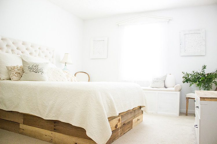 Fall Farmhouse Tour Master Bedroom- Some Easy Ways To Add Farmhouse Charm To Your Bedroom