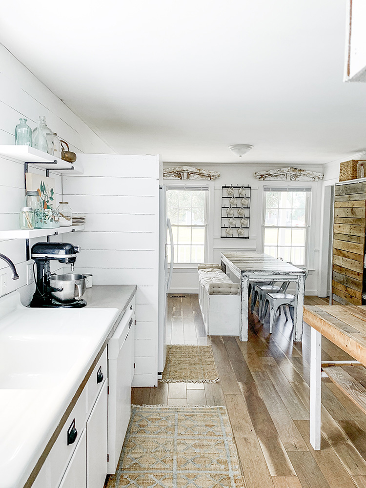 Styling Your Farmhouse Kitchen To Be Simple & Timeless With Jute Rugs