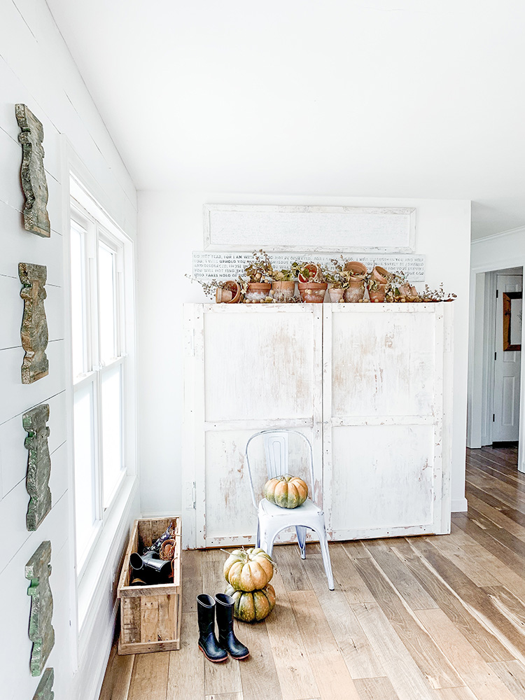 Our Farmhouse Mudroom Decorated For Thanksgiving & Fall